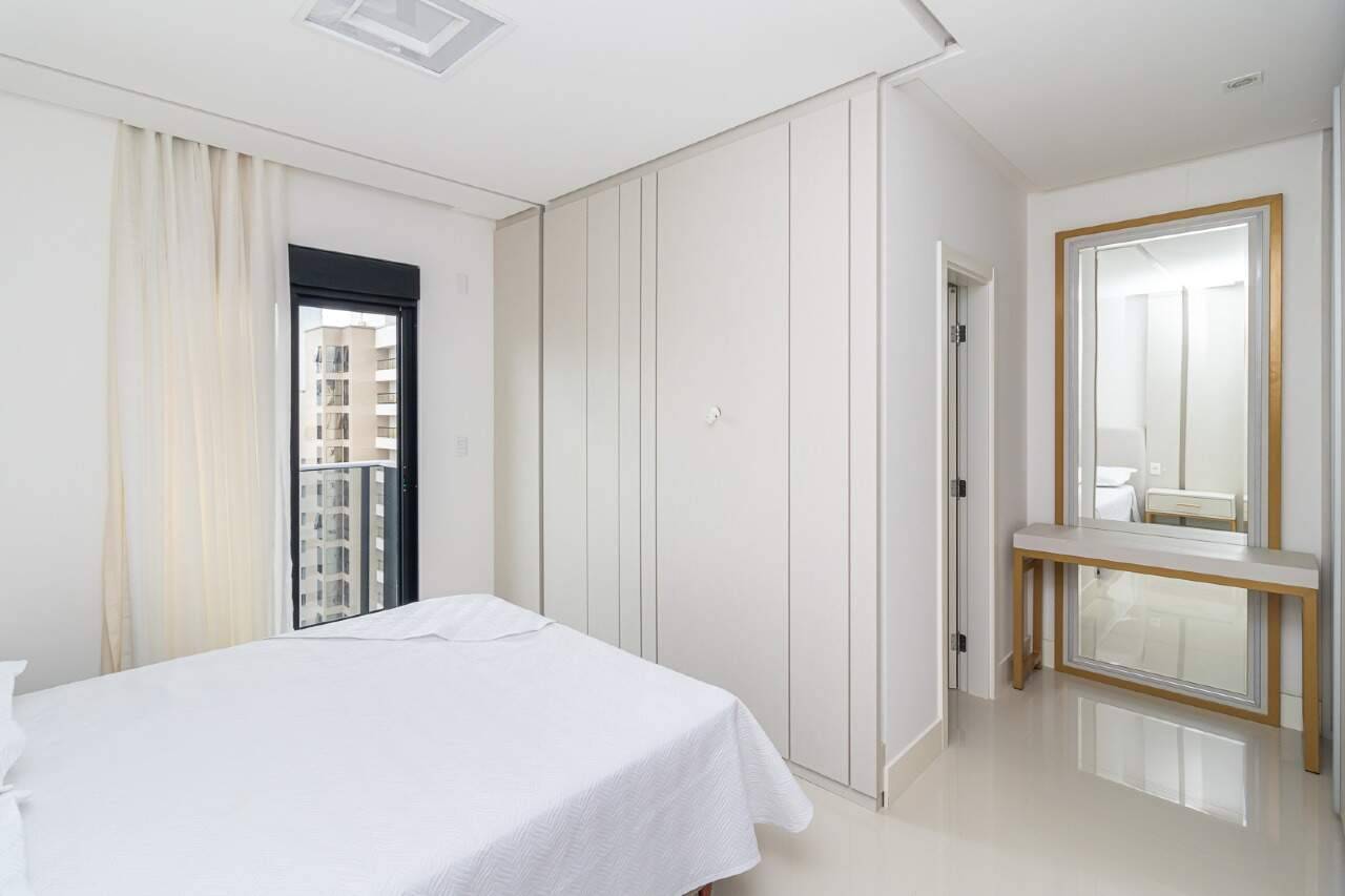 Foto do imóvel Apartamento 3 suítes mobiliado no Boulevard Brasil Balneário Camboriú