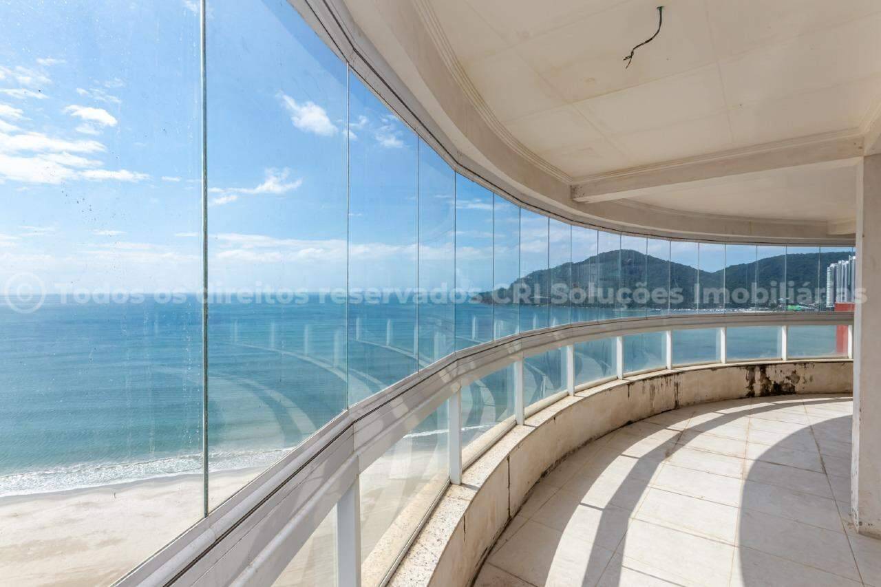 Foto do imóvel Apartamento Vista Mar com 04 Dormitórios á venda no Edifício Princess em Balneário Camboriú