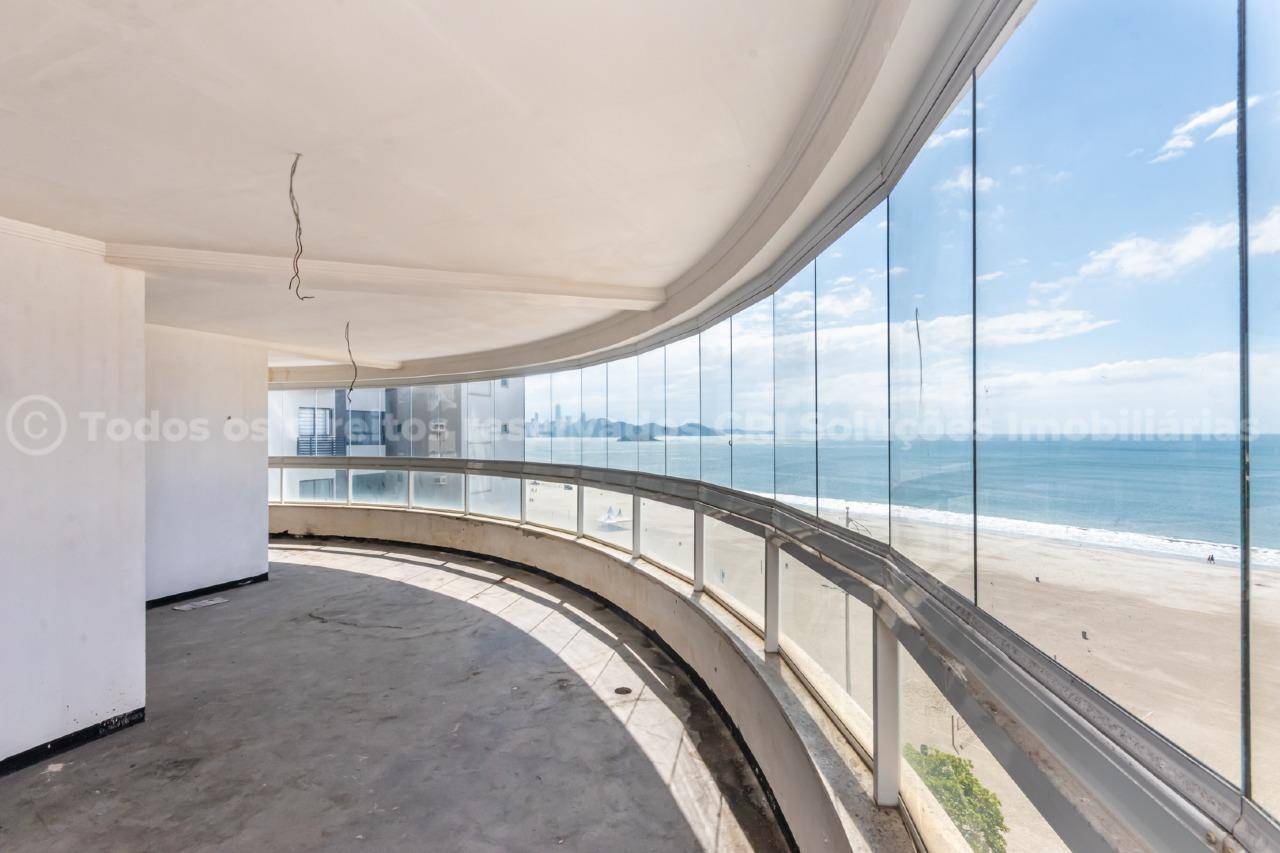 Foto do imóvel Apartamento com 04 Dormitórios Vista Mar á venda no Edifício Princess em Balneário Camboriú