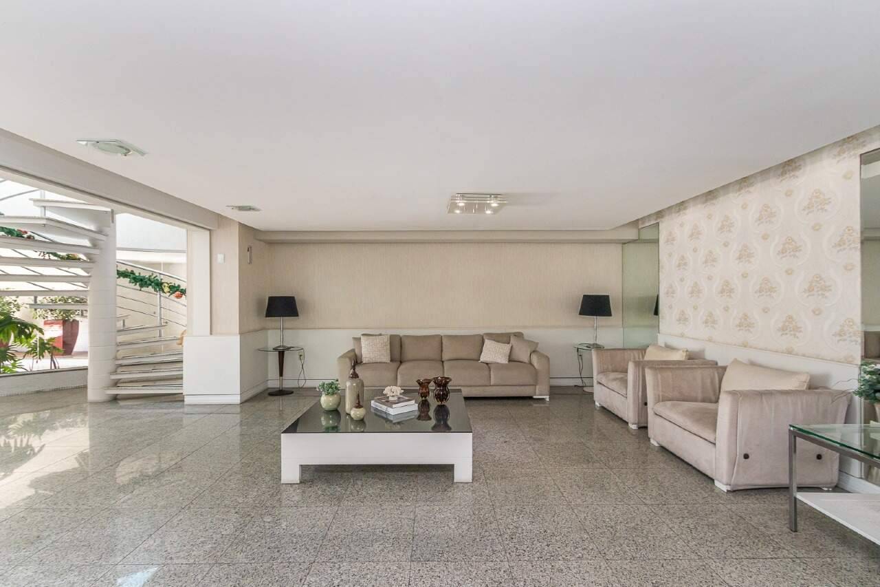 Foto do imóvel Apartamento de Frente para o Mar no Number One em Balneário Camboriú