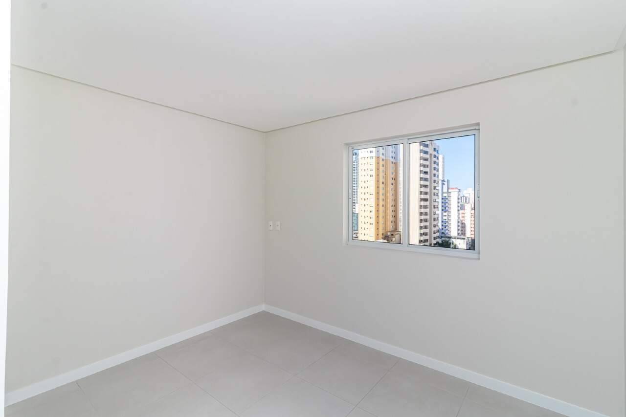 Foto do imóvel Apartamento á venda com 2 Suítes + Home Office em Balneário Camboriú no Edifício Sol da Manhã
