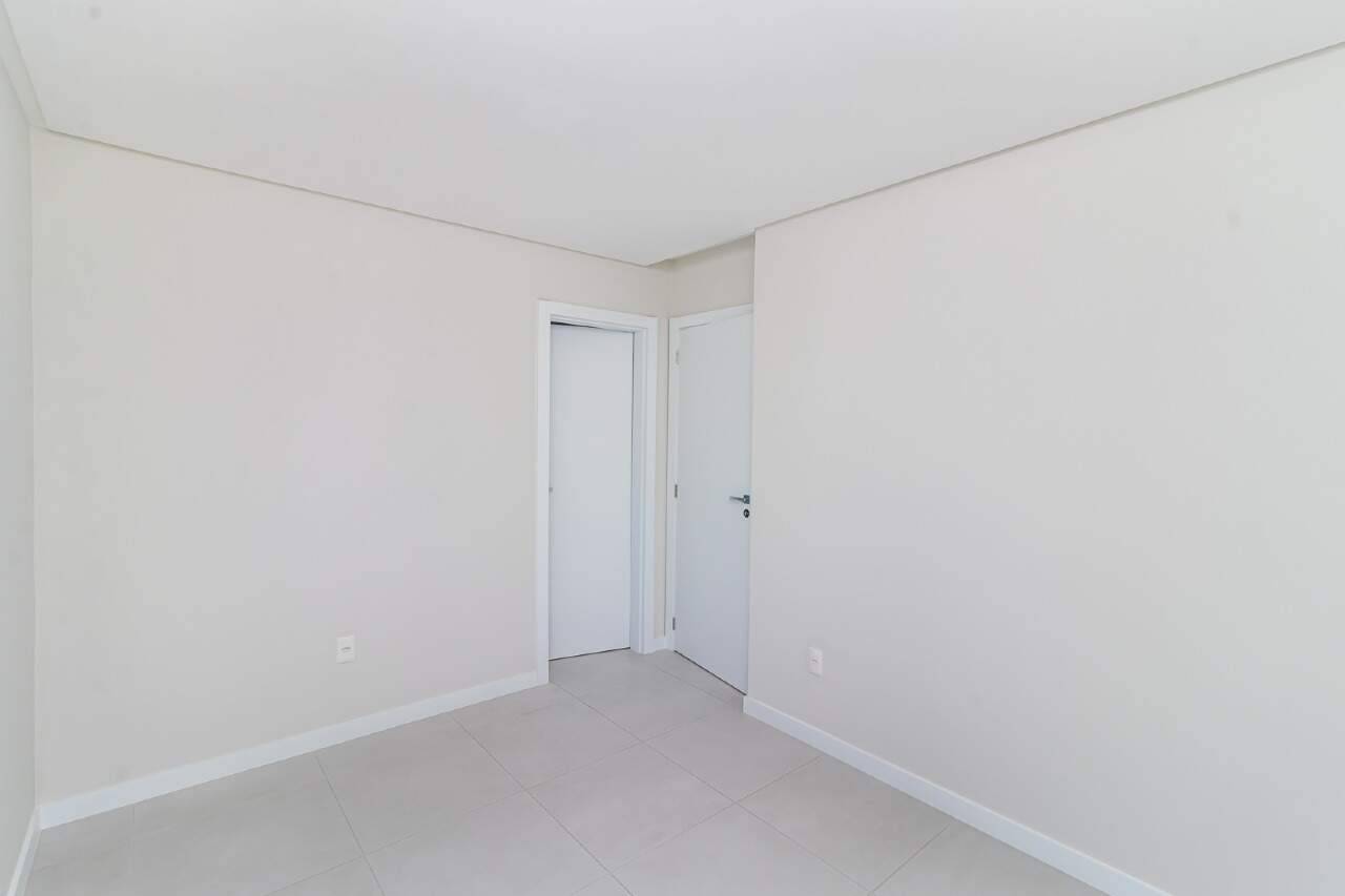 Foto do imóvel Apartamento á venda com 2 Suítes + Home Office em Balneário Camboriú no Edifício Sol da Manhã