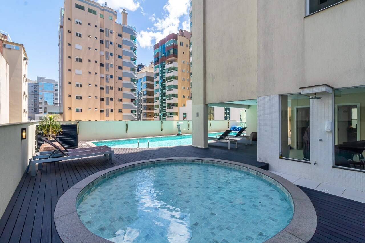 Foto do imóvel Apartamento 5 suítes no Edifício Imperial Palace em Itapema – 300m² mobiliado