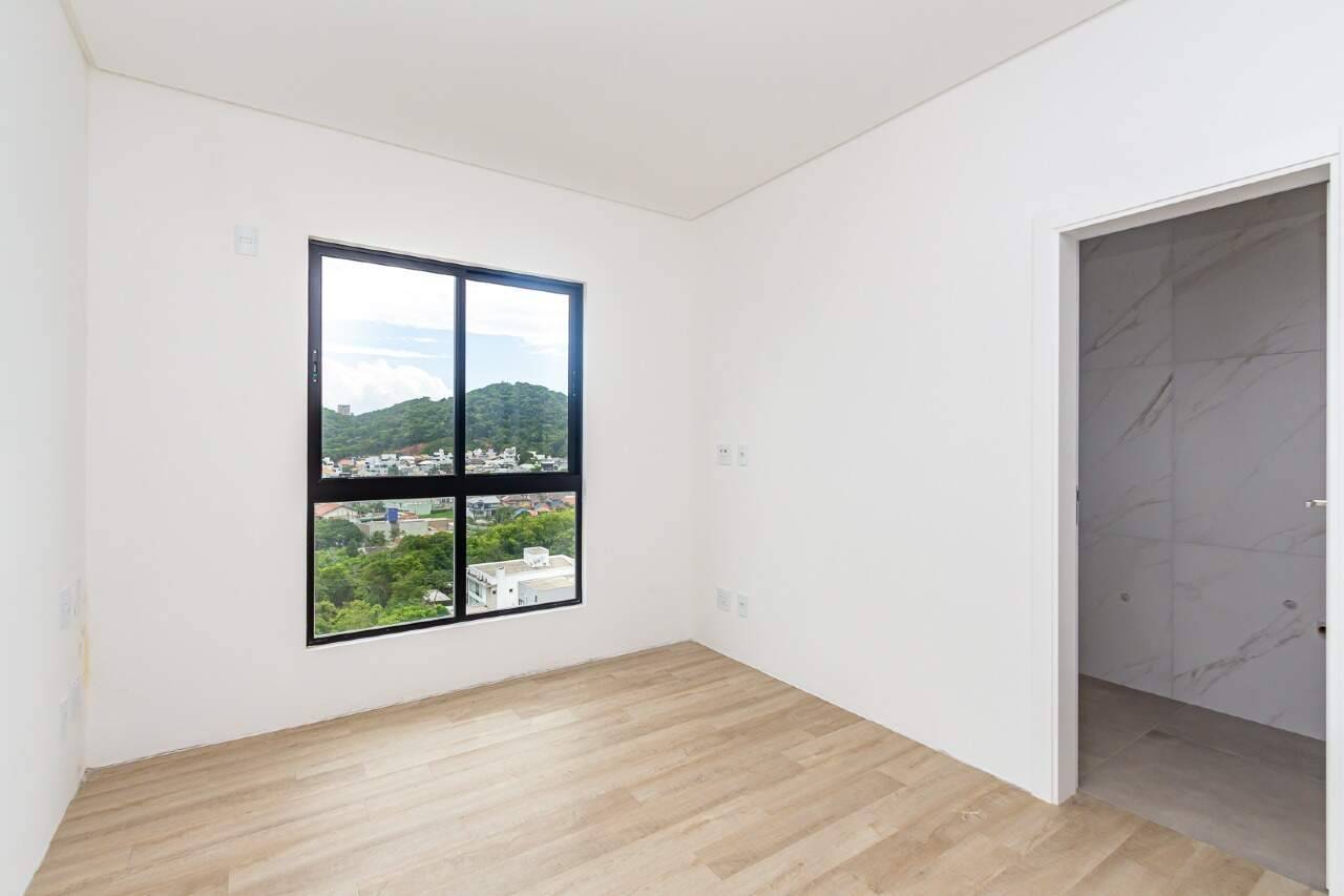 Foto do imóvel Apartamento 3 suítes no Brava Garden Praia Brava Itajaí