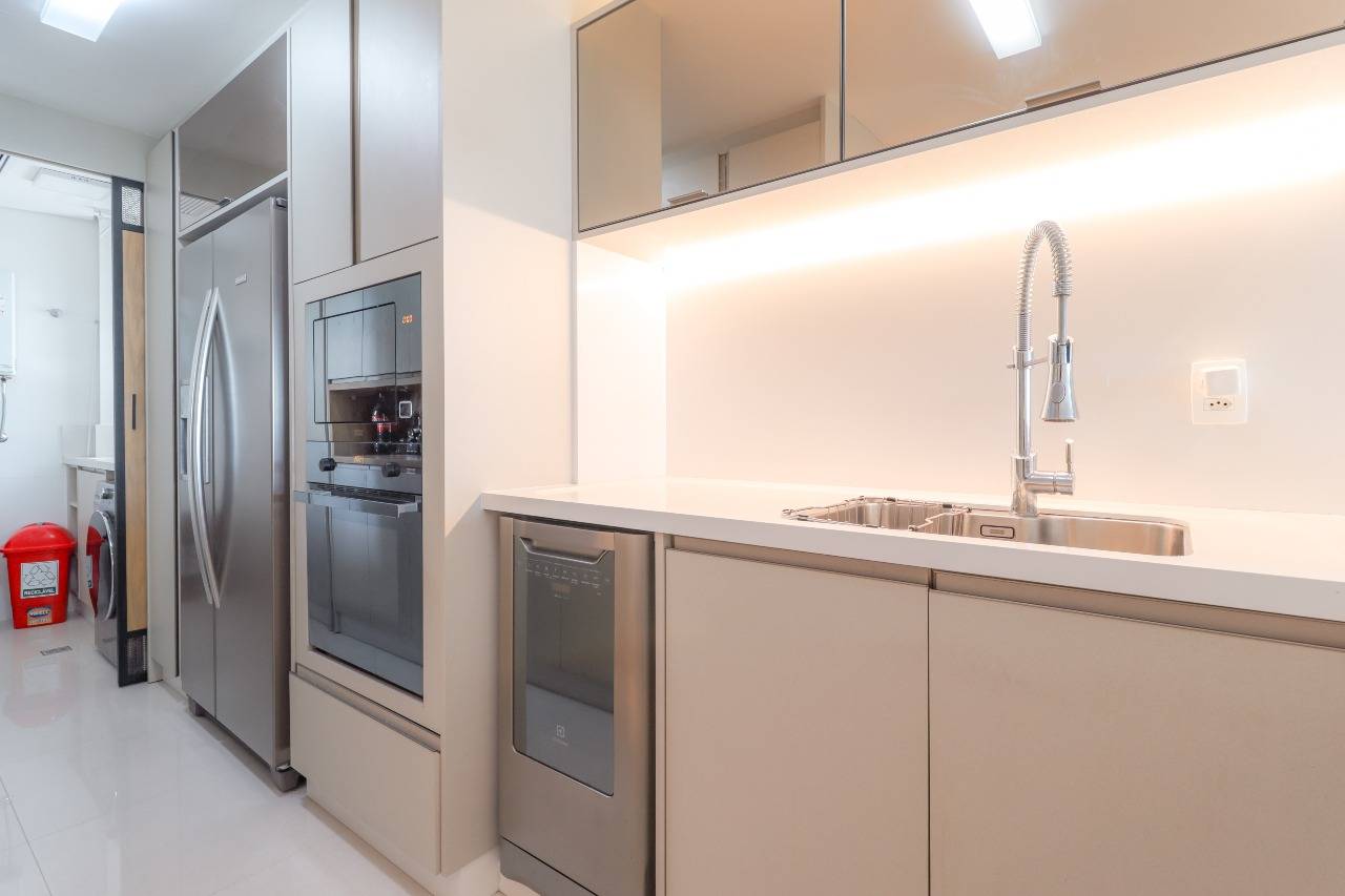 Foto do imóvel Apartamento no Amores da Brava – 3 dormitórios com vista mar na Praia Brava Itajaí