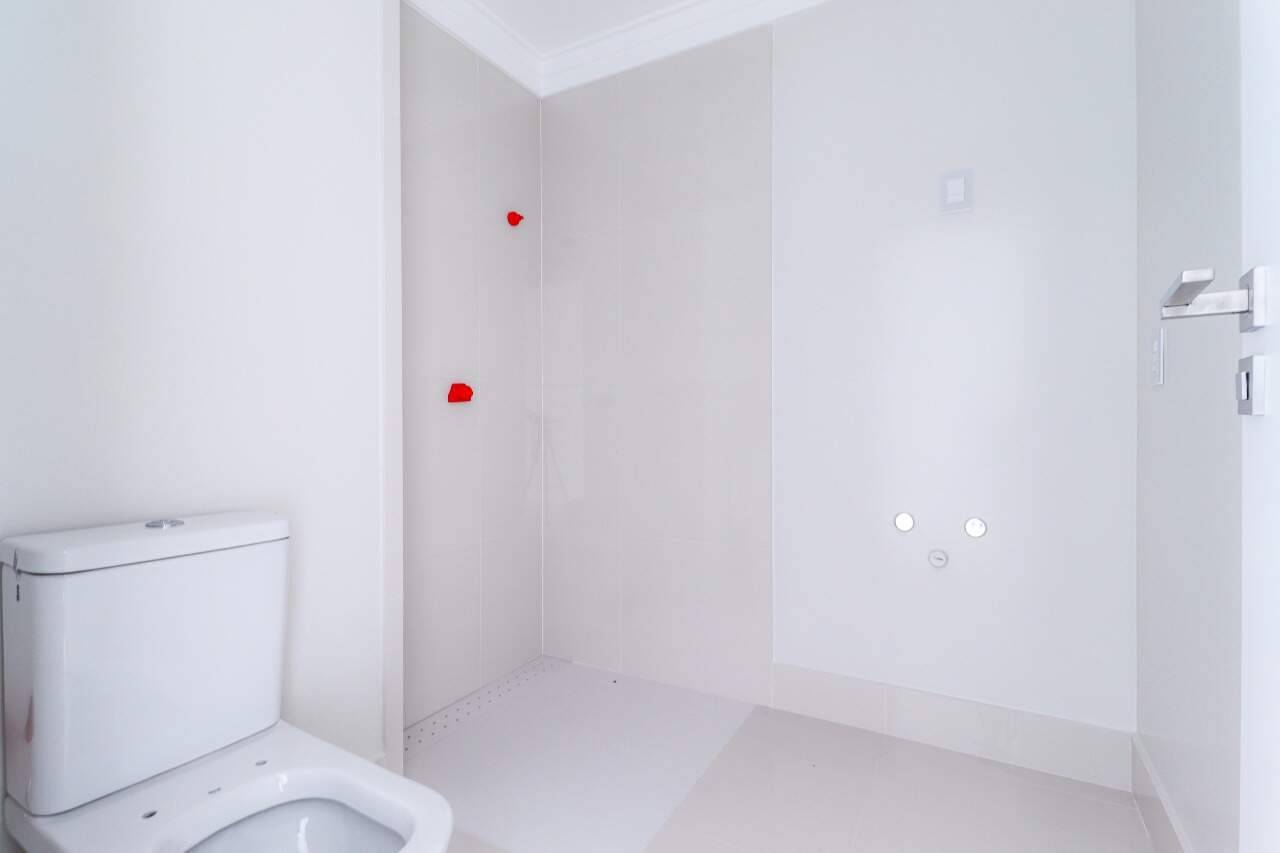 Foto do imóvel Apartamento Frente Mar com 04 suítes no One Tower em Balneário Camboriú