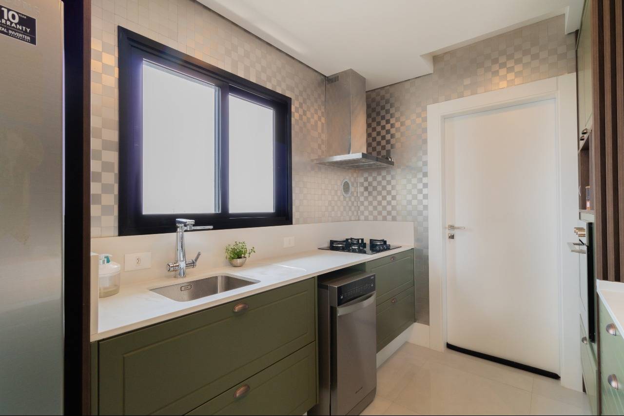Foto do imóvel Apartamento Mobiliado no Argos Residence – 4 Dormitórios (2 Suítes) com Varanda e Lazer Completo em Itapema