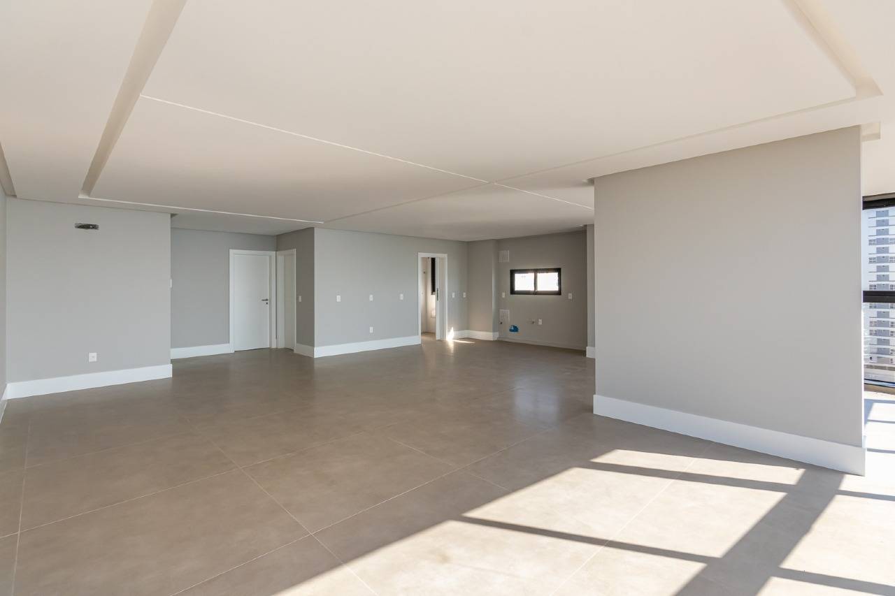 Foto do imóvel Apartamento 4 Suítes no Grand Hill Meia Praia Itapema