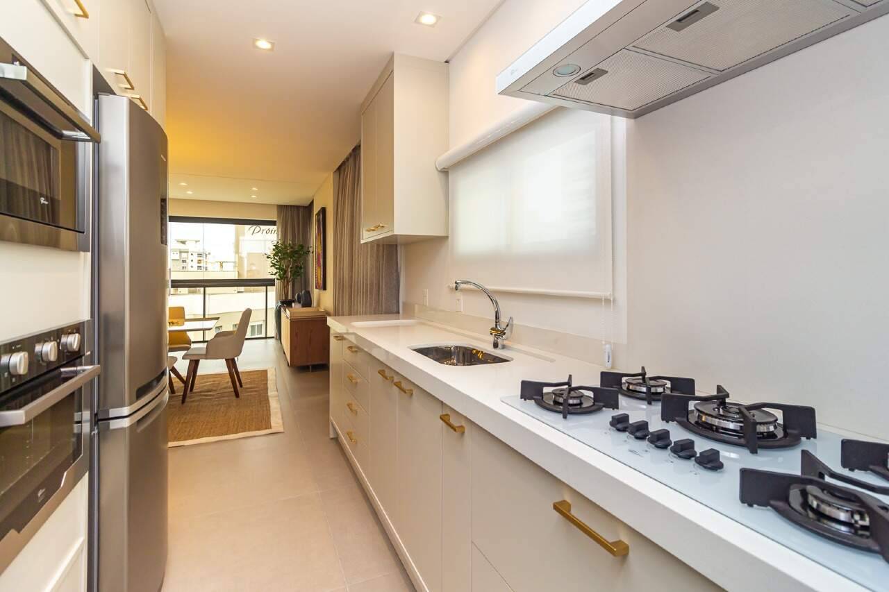 Foto do imóvel Apartamento Mobiliado com 3 Suítes no Residencial Dom Benedito em Meia Praia – Itapema**
