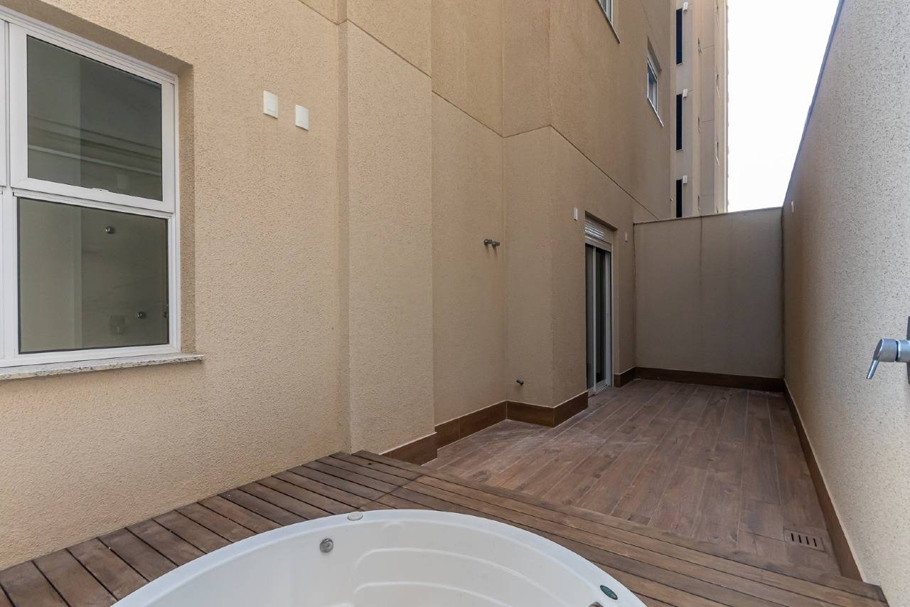 Foto do imóvel Apartamento 4 suítes no Edifício La Belle – 196m² a 60m do mar em Meia Praia, Itapema
