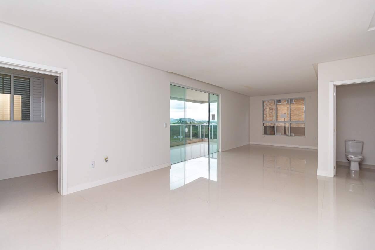 Foto do imóvel Apartamento com 3 suítes em Meia Praia, Itapema/SC.