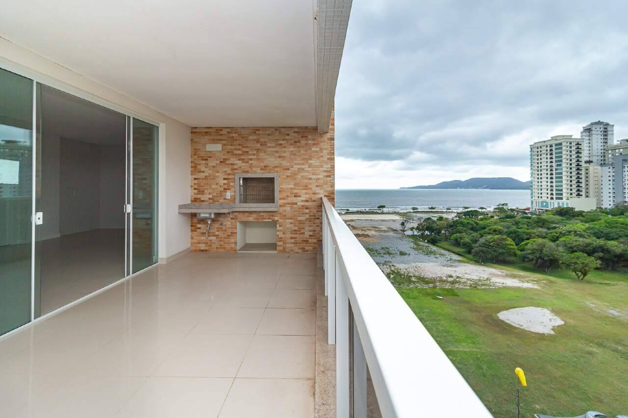 Foto do imóvel Apartamento com 3 suítes em Meia Praia, Itapema/SC.