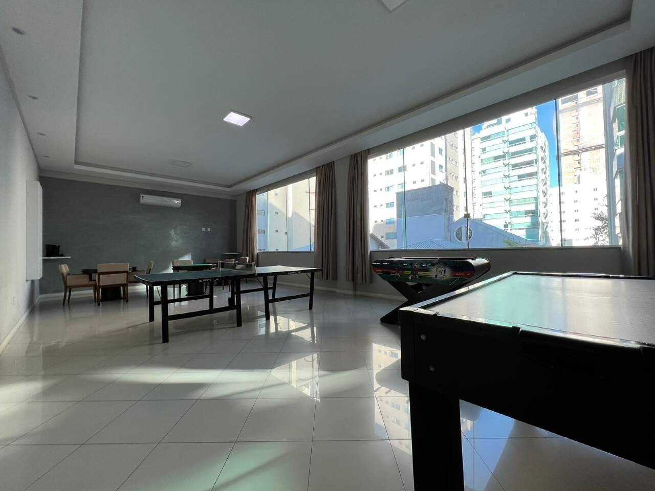 Foto do imóvel Apartamento mobiliado com vista para o mar a 300m da praia