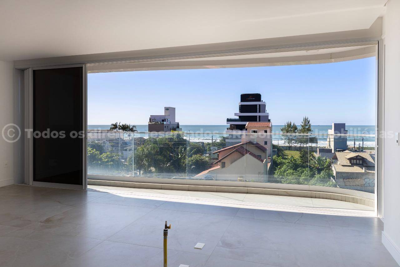 Foto do imóvel Apartamento de alto padrão na Praia Brava Itajaí com 4 suítes e 210m²