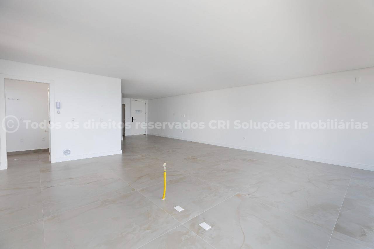 Foto do imóvel Apartamento de alto padrão na Praia Brava Itajaí com 4 suítes e 210m²
