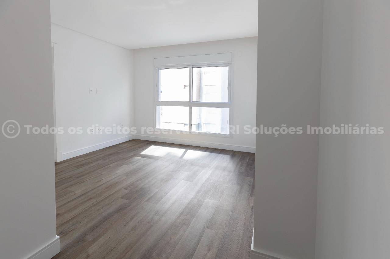Foto do imóvel Apartamento de alto padrão na Praia Brava Itajaí com 4 suítes e 210m²
