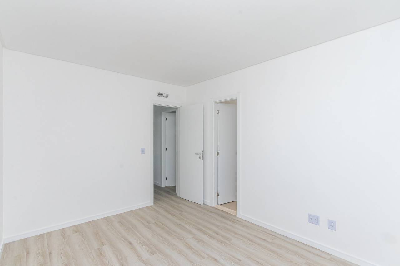 Foto do imóvel Apartamento no Edifício Villa Alba | 4 Suítes, 5 Banheiros | Balneário Camboriú