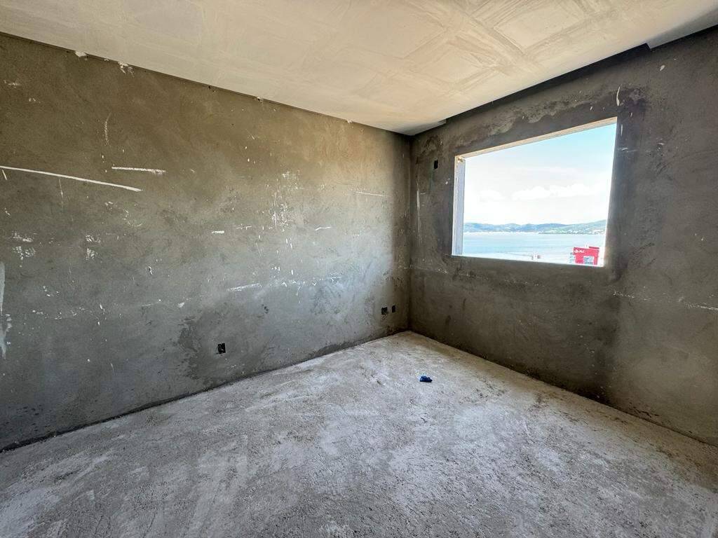 Foto do imóvel Apartamento Vista Mar com 4 Suítes no Edifício Diamond Tower em Meia Praia