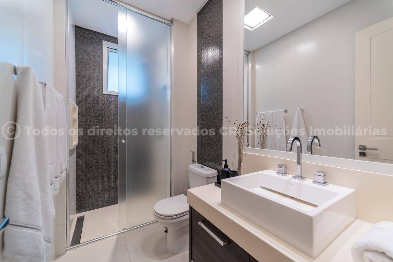 Foto do imóvel Apartamento no Edifício Metrópolis – Frente Mar na Avenida Atlântica em Balneário Camboriú