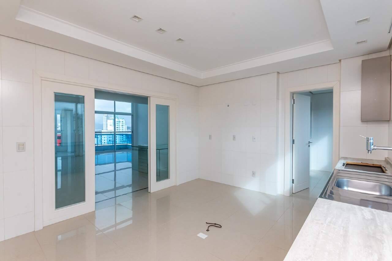 Foto do imóvel Apartamento com 02 suítes á venda no Residencial Vermot em Balneário Camboriú