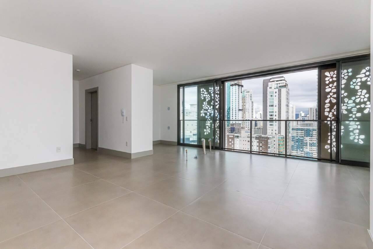Foto do imóvel Apartamento 3 Suítes no Edifício Empire Balneário Camboriú