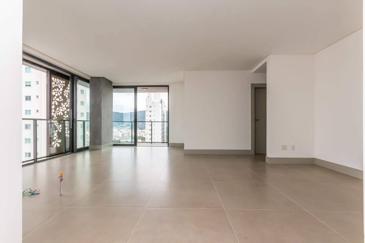 Foto do imóvel Apartamento 3 Suítes no Edifício Empire Balneário Camboriú