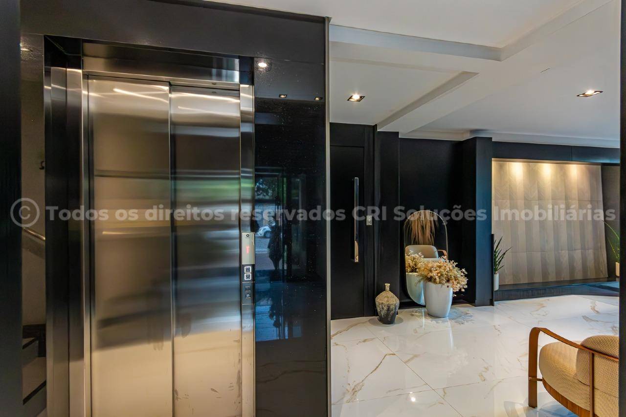 Foto do imóvel Apartamento de 2 suítes no Brava Center na praia Brava em Itajai