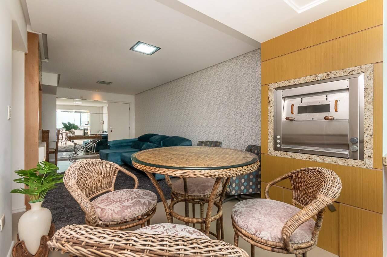 Foto do imóvel Apartamento 3 dormitórios 1 suíte no Torre de São Francisco Balneário Camboriú