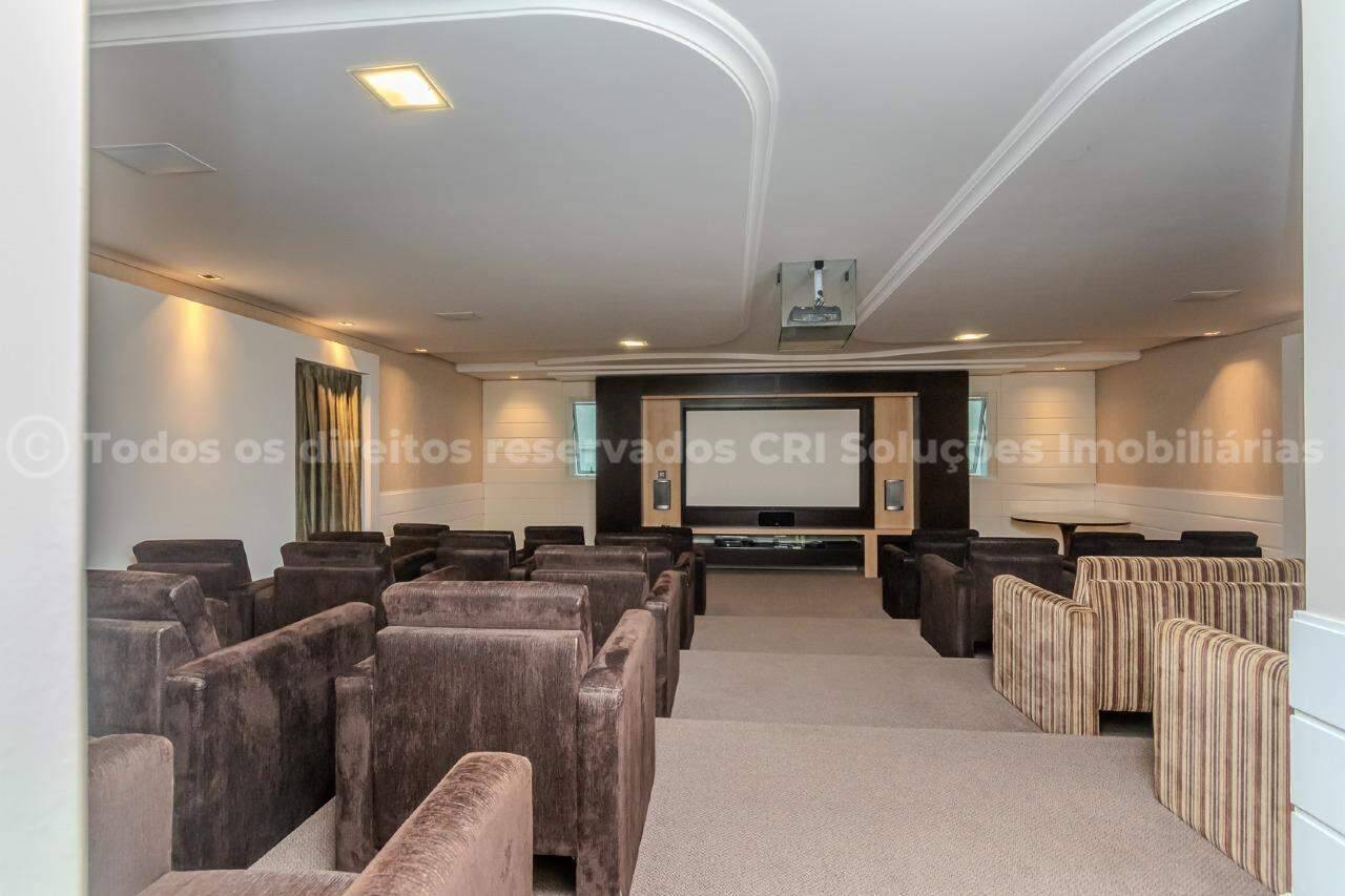 Foto do imóvel Apartamento Mobiliado com 03 suítes á venda no Edifício Alexandria em Balneário Camboriú
