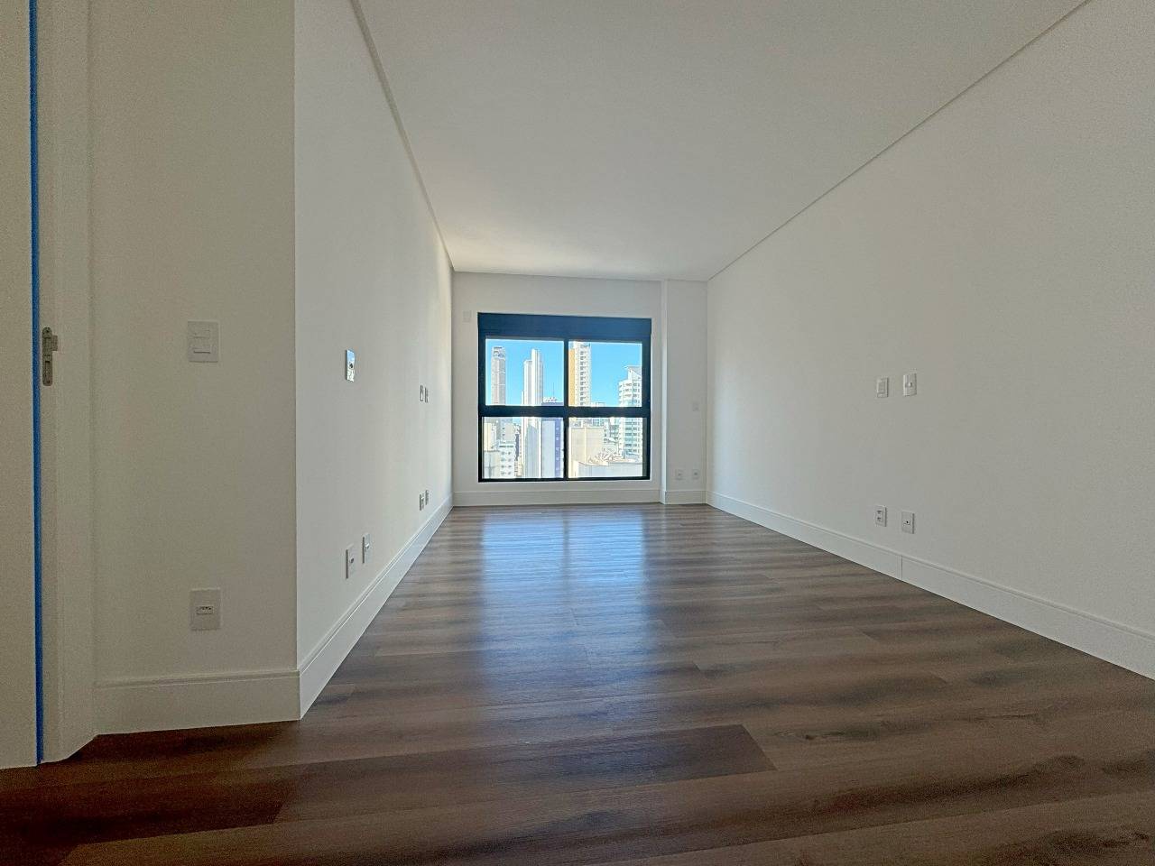 Foto do imóvel Apartamento com 04 suítes no Edifício Rooftop em Balneário Camboriú