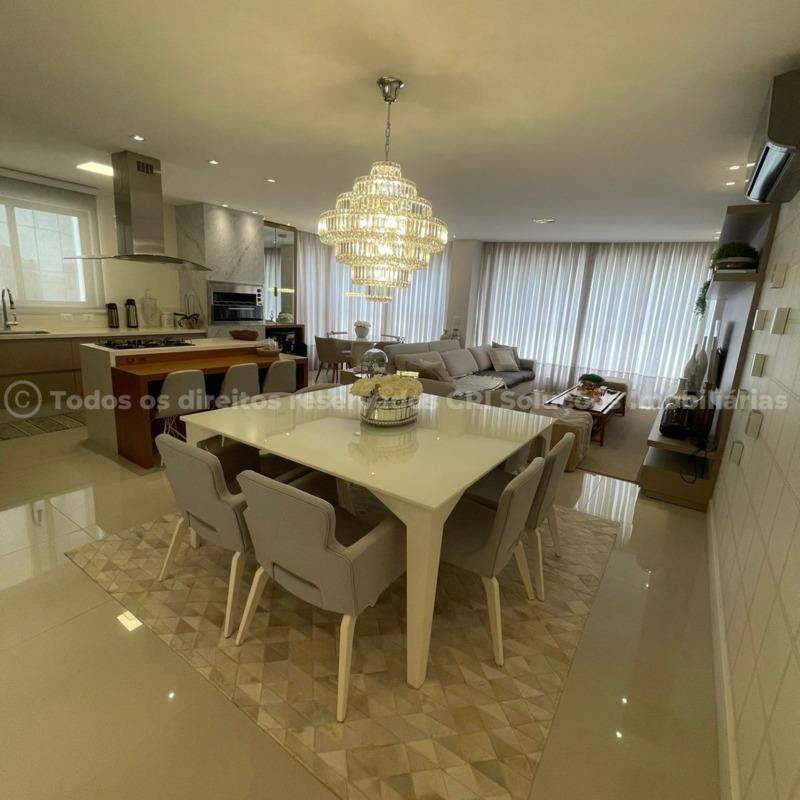 Foto do imóvel Apartamento á venda com 4 suítes e 3 vagas de garagem no Baturité na Barra Sul de Balneário Camboriú