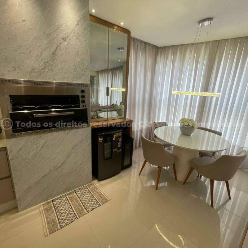 Foto do imóvel Apartamento á venda com 4 suítes e 3 vagas de garagem no Baturité na Barra Sul de Balneário Camboriú