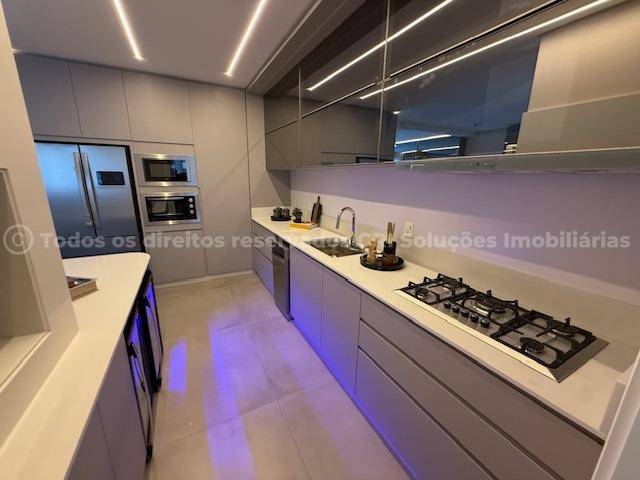 Foto do imóvel Apartamento à com 4 dormitórios sendo 2 suítes no Sun Beach em Balneário Camboriú