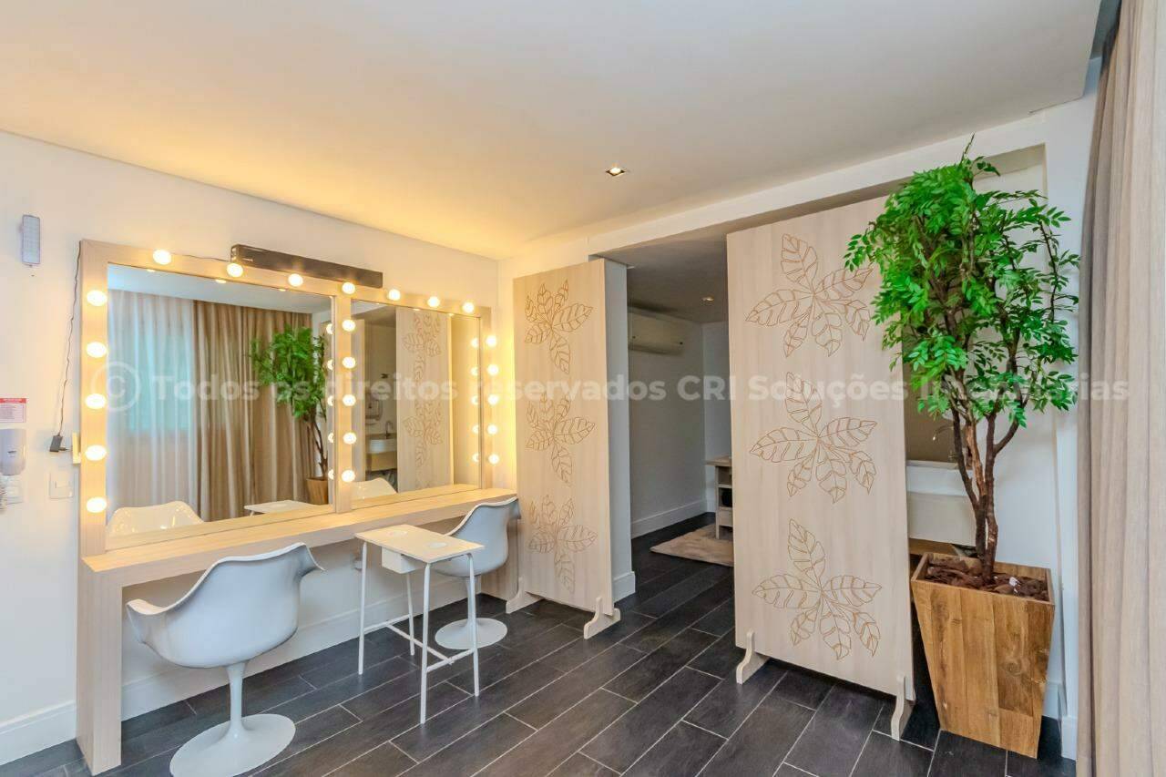 Foto do imóvel Apartamento mobiliado no Edifício Metrópolis Balneário Camboriú com 4 suítes e 315m²