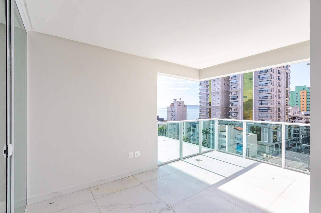 Foto do imóvel Apartamento no Garden Square com 3 suítes, varanda gourmet e 3 vagas – Meia Praia, Itapema